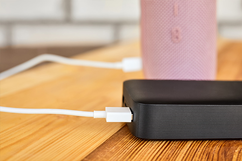 How to Charge Speakers